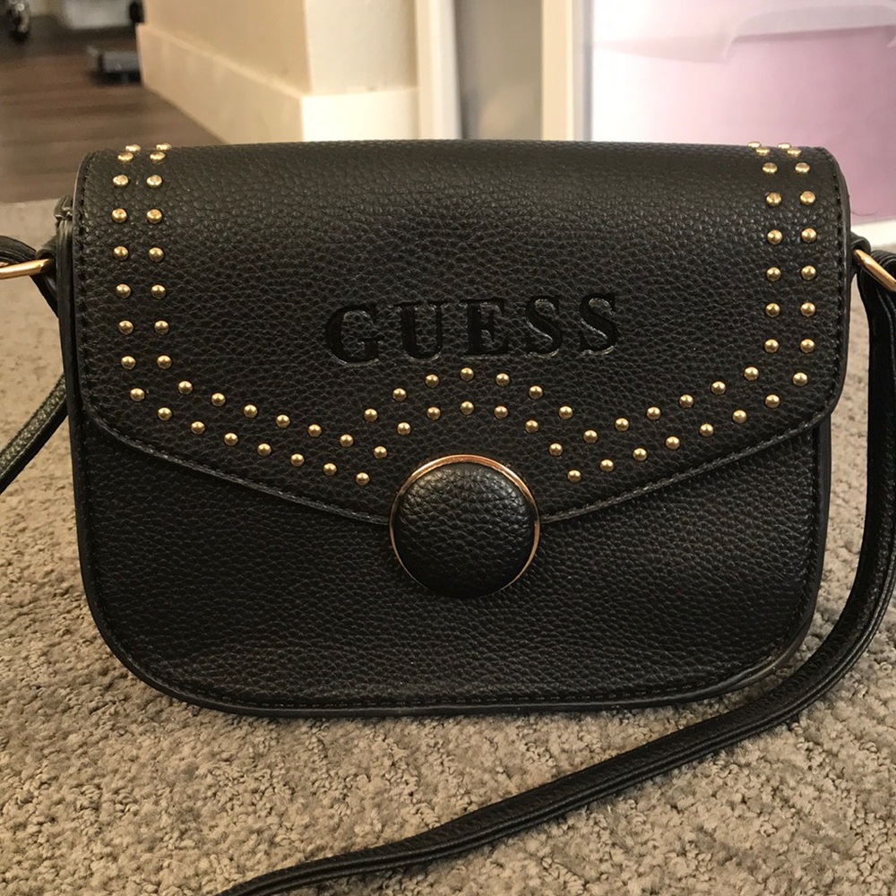 Guess purse